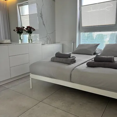 Apartament Plaza Polnoc Apartment Gdynia