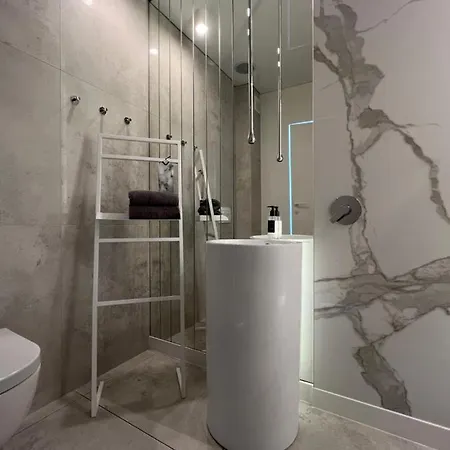Apartament Plaza Polnoc Apartment Gdynia